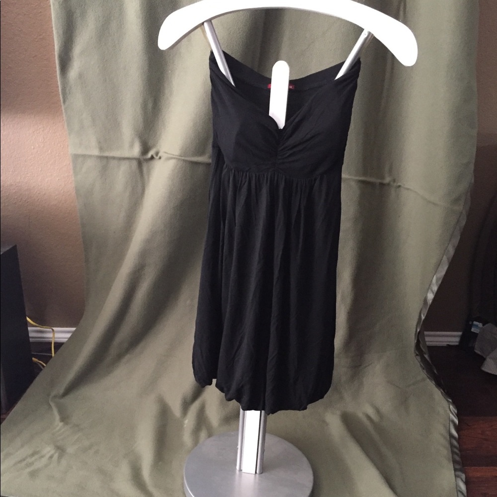 Sevengate black strapless dress. Size Small